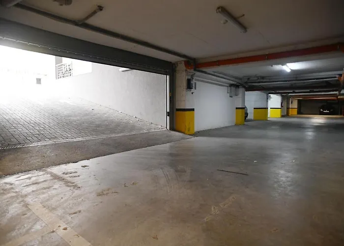 Chic Urban Retreat With Balcony, Parking & Wi-fi